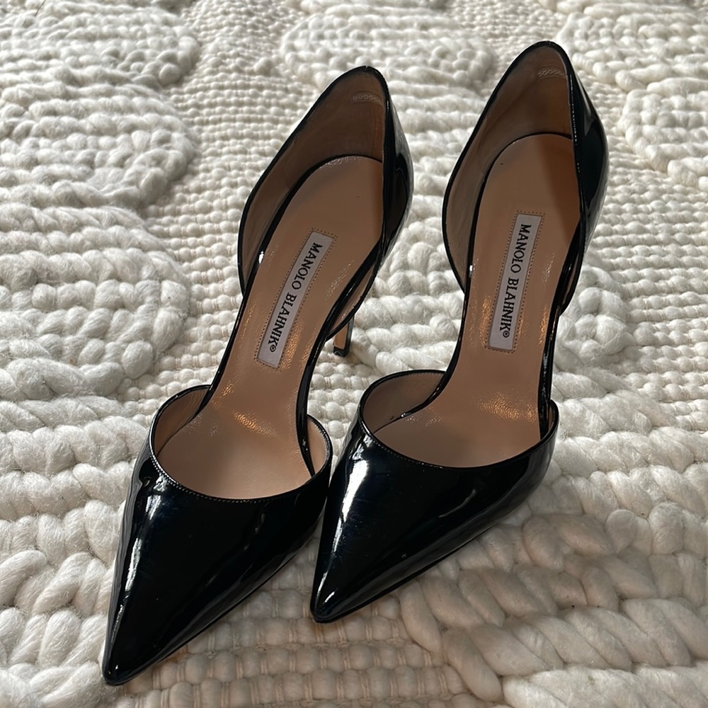 Manolo Blahnik D’Orsay Black Patent Leather ~ Size 38